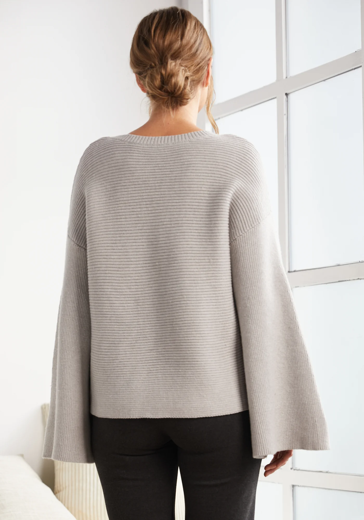 Bell Sleeve Sweater (Heather Gray) - Final Sale - Image 4