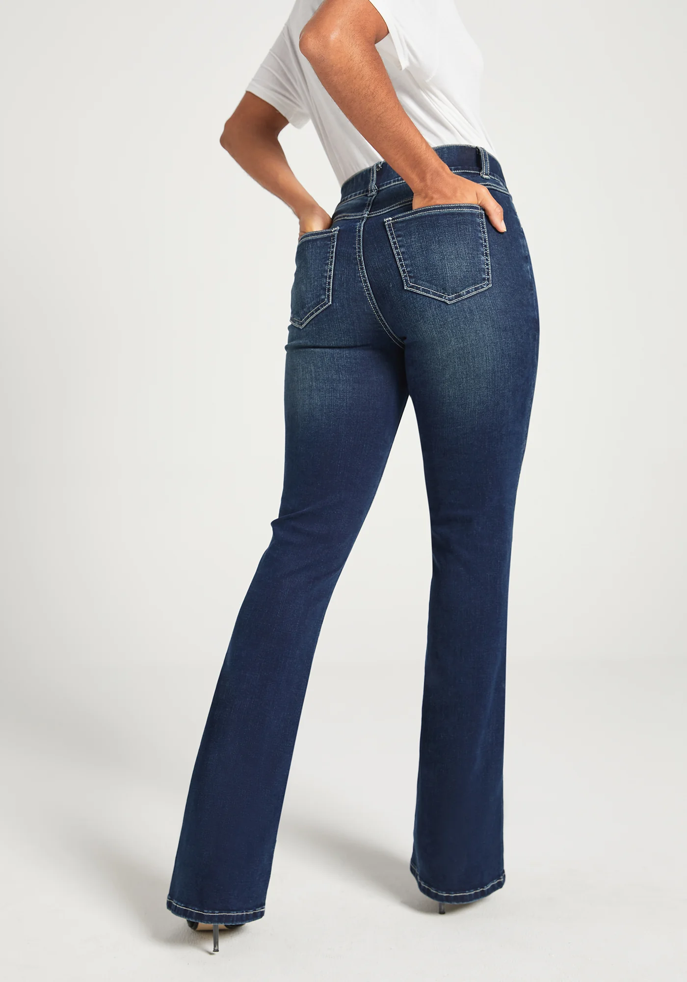 Signature Mid-Rise Denim | Bootcut (Roma Wash) - Image 7