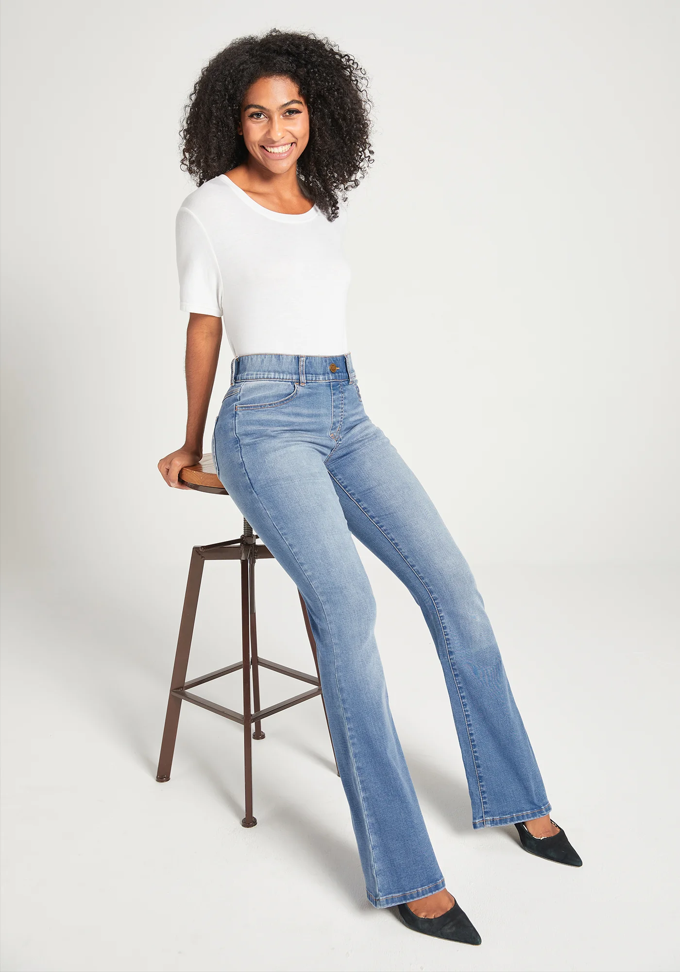 Signature Mid-Rise Denim | Bootcut (Sonora Wash) - Image 9