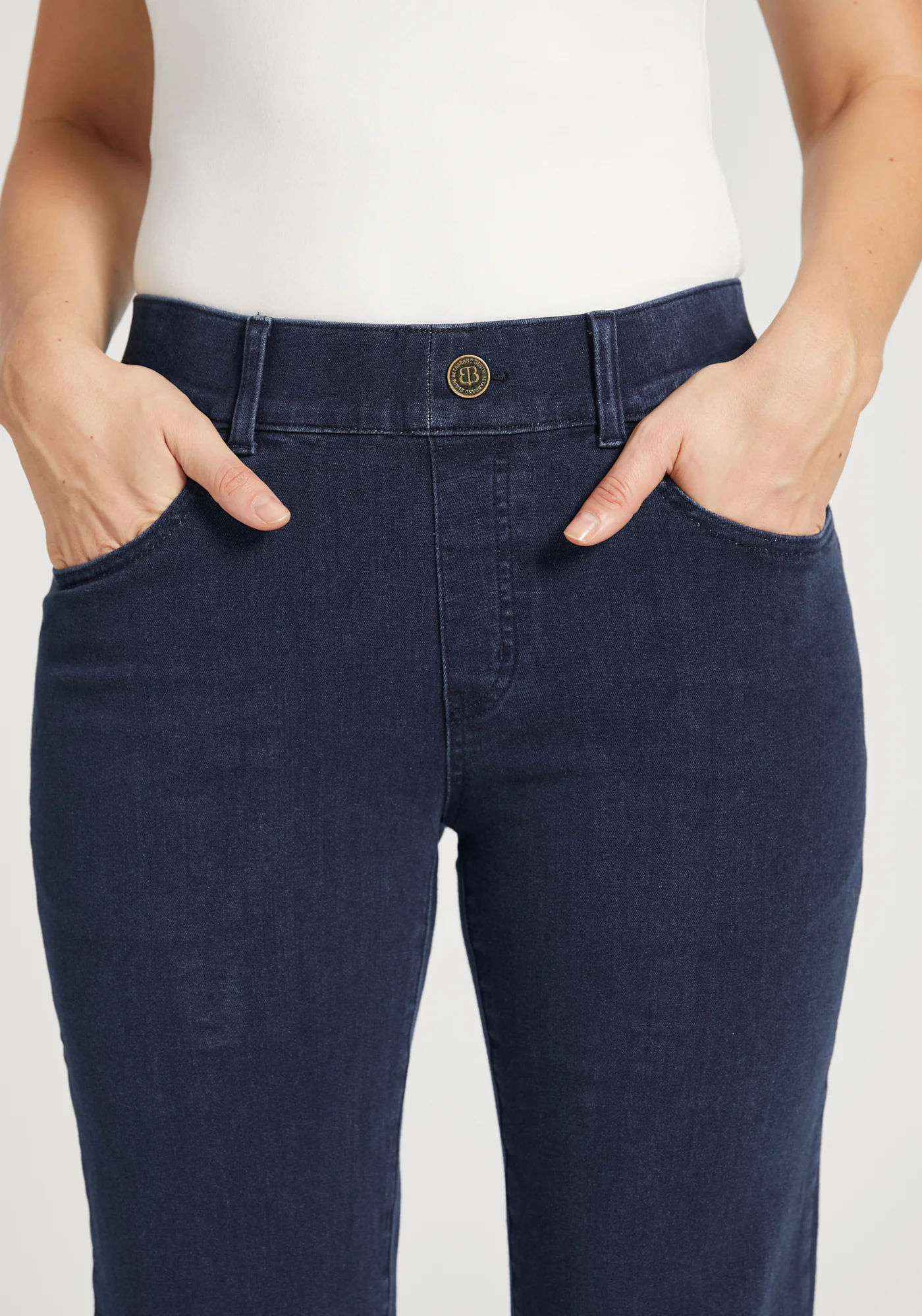 Signature Mid-Rise Denim | Straight (Dark Indigo) - Final Sale - Image 3