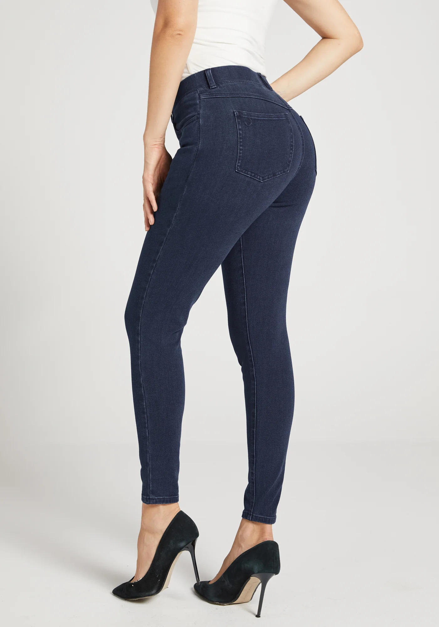 Skinny-Leg | 4-Pocket Betabrand Yoga Denim (Dark Indigo) - Final Sale - Image 5